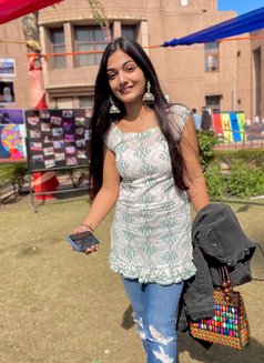 Priya - escort in Pune Photo 4 of 4