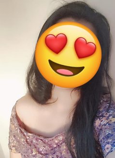 Priya - escort in Pune Photo 1 of 3