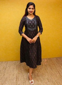 Priya - escort in Pune Photo 2 of 2