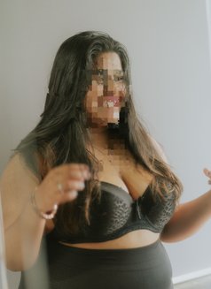 Priya - escort in Pune Photo 1 of 1