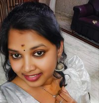 Priya - escort in Singapore