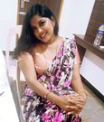 Priya - escort in Singapore Photo 3 of 8