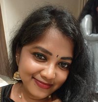 Priya - escort in Singapore