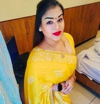 Priya - Transsexual escort in Bangalore