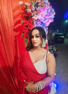 Priya - Acompañantes transexual in Kolkata Photo 7 of 16