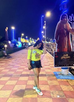 Priya - Acompañantes transexual in Kolkata Photo 11 of 16