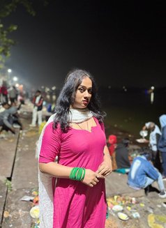 BOLD ND SEXIEST ACTIVE SHEMAL PRIYA - Transsexual escort in Kolkata Photo 18 of 26