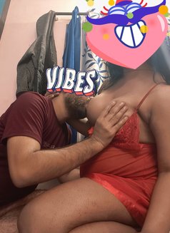 BOLD ND SEXIEST ACTIVE SHEMAL PRIYA - Transsexual escort in Kolkata Photo 23 of 26