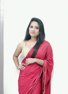 Priya Indian Model - escort in Abu Dhabi Photo 2 of 4