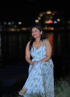 Priya - puta in Pokhara Photo 2 of 2