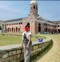 Nikita Singh, Outcall Only - puta in Surat