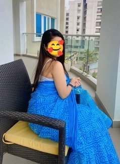 Priya Patel - escort in Mumbai Photo 3 of 3