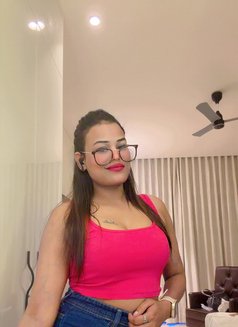 Priya – Premium Real-Meet In Bangalore - escort in Bangalore Photo 4 of 13