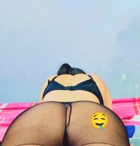 Priya (real and cam show) - puta in Bangalore