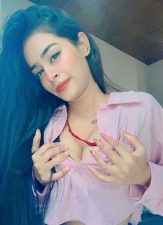 Priya Real Girl - escort in Hyderabad Photo 3 of 4