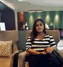 Priya ❣️ Real Meet & Cam - puta in Bangalore Photo 2 of 2