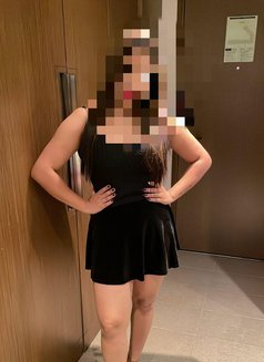 PRIYA real meet hotel and home - puta in Mumbai Photo 2 of 4