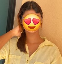 Sherin Mathew - puta in Dubai