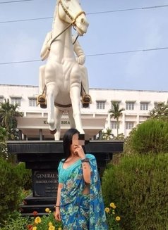 Priya Sexy - Male escort in Hyderabad Photo 1 of 5