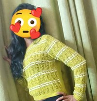 Priya Sexy Sizling Slim Independent Girl - escort in New Delhi