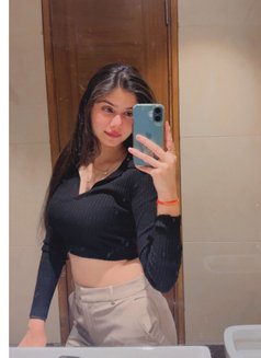 Priya Sharma - escort in Dubai Photo 2 of 5