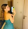 Priya Sharma - puta in Dubai Photo 1 of 6