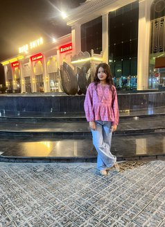 Priya Sharma - escort in Gurgaon Photo 1 of 5
