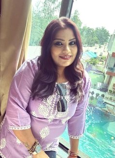 Priya Sharma - escort in Kolkata Photo 14 of 14