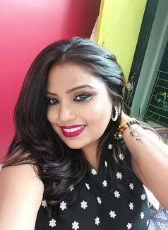 Priya Sharma - escort in Kolkata Photo 5 of 11