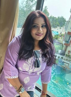 Priya Sharma - escort in Kolkata Photo 5 of 5