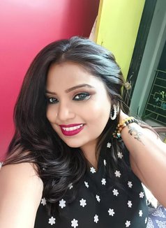 Priya Sharma - escort in Kolkata Photo 6 of 8
