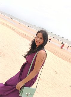 Priya Sharma - puta in Mumbai Photo 1 of 3