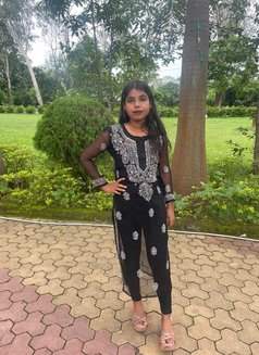 Priya Singh - puta in Ernakulam Photo 1 of 1