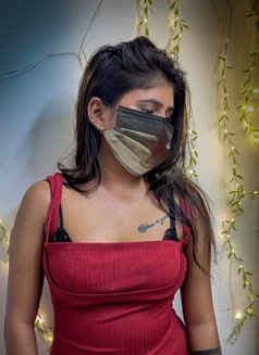 ️Priya Singh INDEPENDENT & GENUINE GIRL. - puta in Bangalore Photo 2 of 9