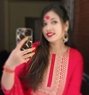 Priya Singh (Real Meet and Cam Show) - puta in Navi Mumbai Photo 1 of 2