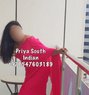 Priya Tamil South Indian Young Escort - escort in Dubai Photo 1 of 4