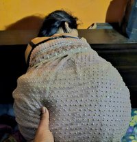 Priya Velvet Queen - puta in Candolim, Goa