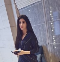 Priya Verma Slim - puta in Johor Bahru
