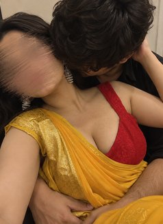 Priya Your Fantasy Queen - puta in Pune Photo 4 of 4