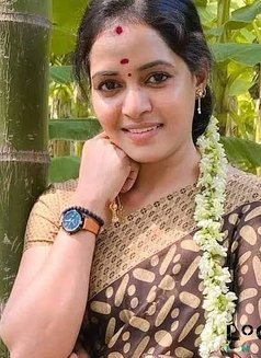 Priyaa - escort in Coimbatore Photo 1 of 1