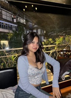 Priyal Mehta - puta in Candolim, Goa Photo 1 of 2