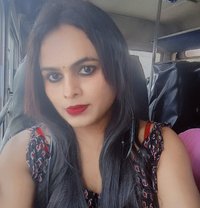 Priyanka 12 - Transsexual escort in Pune