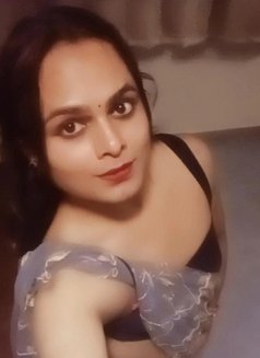 Priyanka 12 - Transsexual escort in Pune Photo 28 of 30