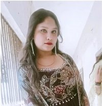Priyanka Agarwal - escort in Pune