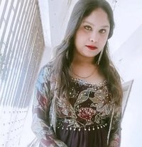 Priyanka Agarwal - escort in Pune
