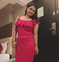 Priyanka Available Kozhikode - puta in Kozhikode