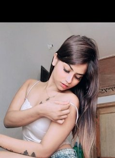 Priyanka Cam session with real meet - escort in Thane Photo 2 of 2