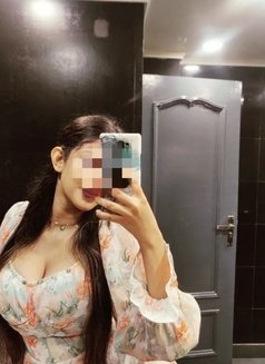 Disha Cam Show and Real Meet Avl - escort in Pune Photo 1 of 4