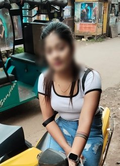 Priyanka Cash Payment Kolkata - escort in Kolkata Photo 2 of 3