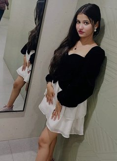Priyanka - escort in Dehradun, Uttarakhand Photo 1 of 1